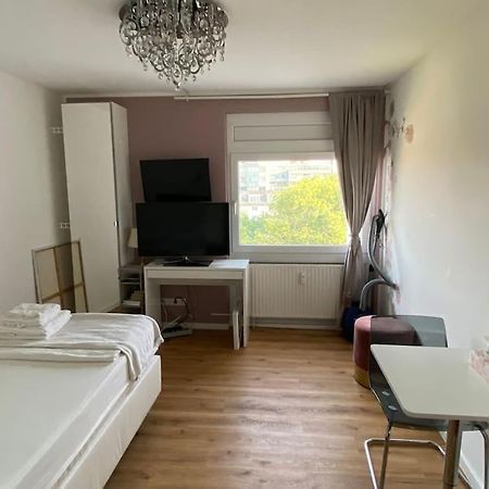 Schoene, Kleine, Gemuetliche Wohnung - Stadtmitte Μάιντς Εξωτερικό φωτογραφία